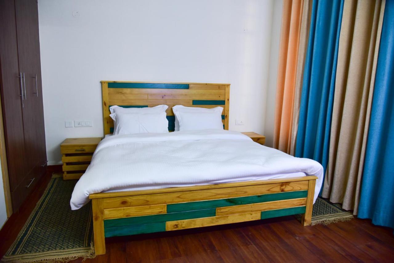 Spangle Heights Shimla, Suites And Residences Extérieur photo