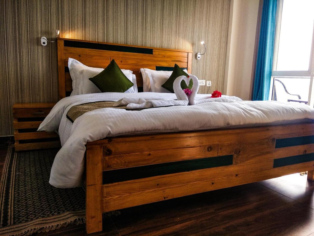 Spangle Heights Shimla, Suites And Residences Extérieur photo